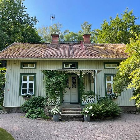 マリエスタード Aeppelgarden Bed & Breakfast エクステリア 写真